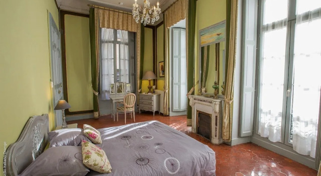 La Petite Saunerie, Забронировать Отель Авиньон ViaRhona, рядом с Филипп Ле Бел Тауэр
