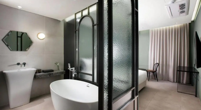 Run of House Park Marine Hotel