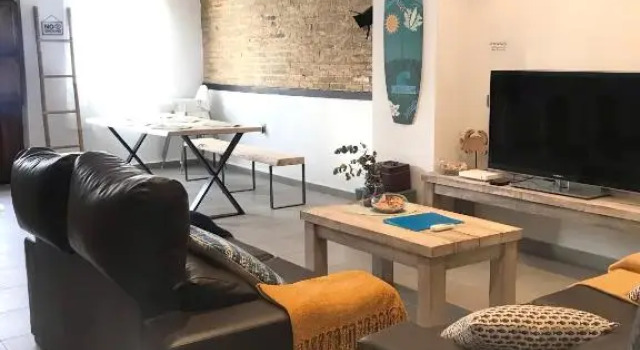 Cabanyal Beach House, Забронировать Отель Поблатс Маритимс 
