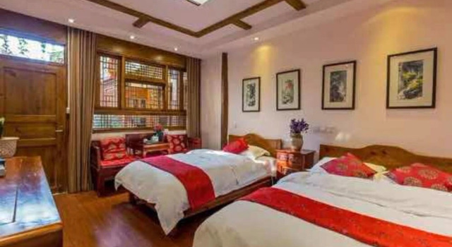 One And Only Inn, Забронировать Отель Лицзян Юньнань, рядом с Улица Сквер-стрит Древнего города Даянь