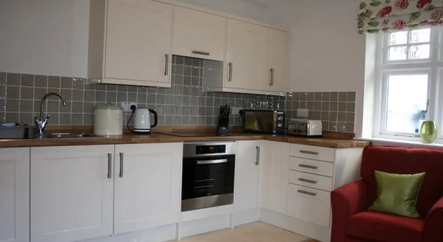 Апартаменты Milntown Self Catering Apartments