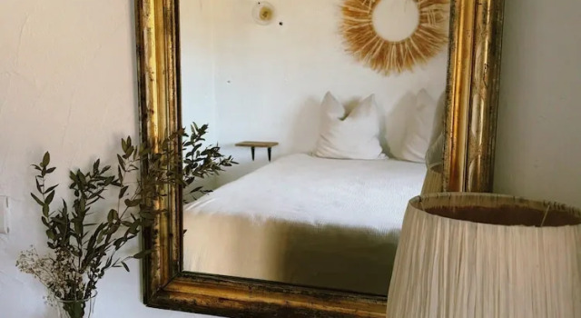 Коттедж с видом на внутренний двор La Bastide des Pins