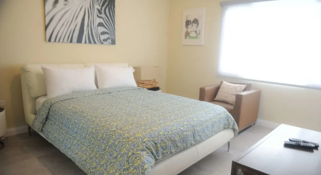Lagoons Apartments, Забронировать Апартаменты/квартира Отели Монтего-Бэй с парковкой, Парковка