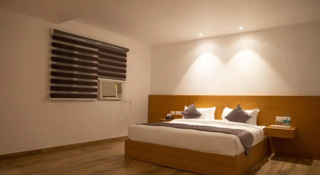 Iris Lite, Prenota Hotel Hotel a Ramnagar con colazione, Colazione