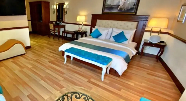 Номер Executive S79 Hoa Huong Duong Hotel