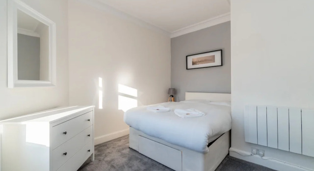 Апартаменты Silver Lining Charming Meadowbank Flat