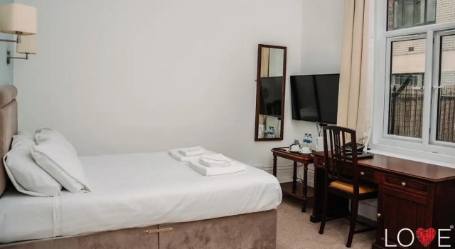 Двухместный номер Standard Keppels Head Hotel