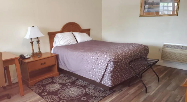 Номер Standard Turnpike Motel