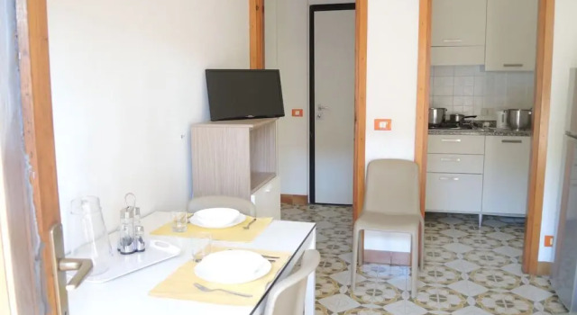 Апартаменты Comfy Seaside Flat Ideal for 5 Guests - Beahost