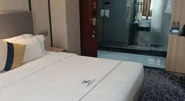 Люкс Deluxe Guangzhou Homies Hotel