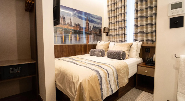Двухместный номер Deluxe Ashley Hotel