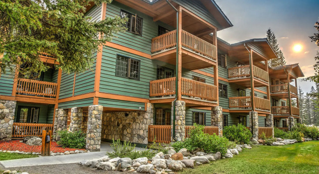 Lake Louise Inn, Prenota Hotel Lake Louise Lake Louise Ski Region