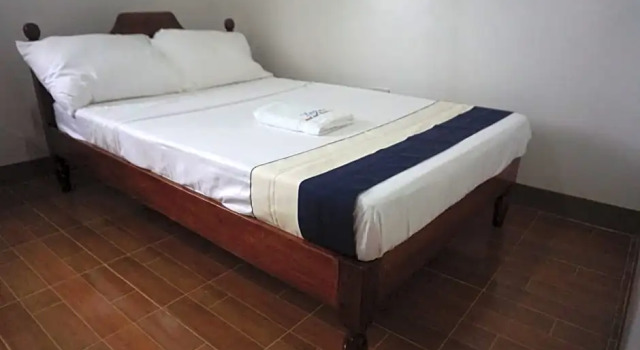 Lugano Bed and Breakfast, Buchen Sie Hotel Santa Ana Cagayan Valley