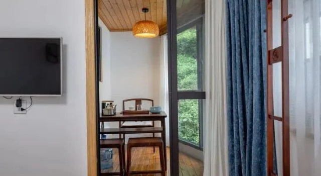 Семейный люкс Yaqiu Courtyard Featured Hostel