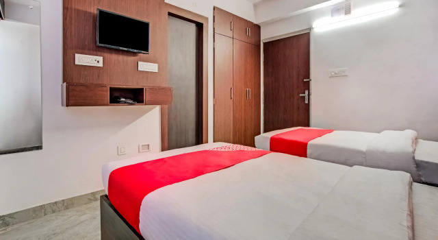 OYO 27962 Pamma Inn