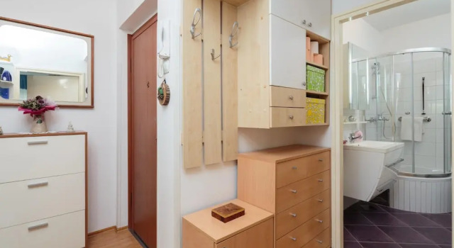 Apartment Karolina, Prenota Appartamento Splitska 