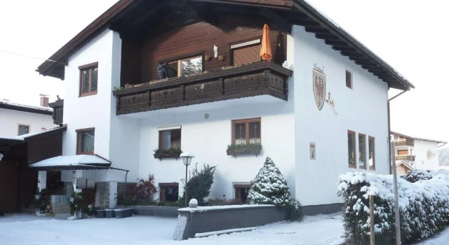 Haus Ferdinand, Забронировать Отель Отели Зеефельд с парковкой, Парковка