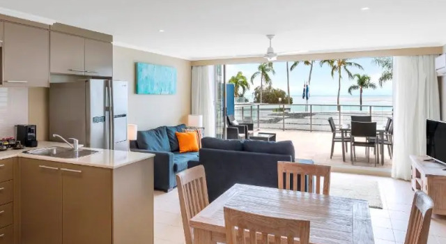 Апартаменты с 3 комнатами с видом на океан Oaks Hervey Bay Resort and Spa