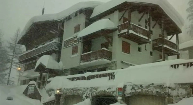 Les Seracs, Prenota Hotel Hotel a Alvernia con parcheggio, Parcheggio