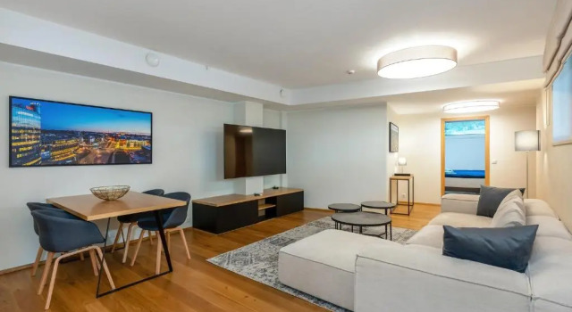 Gustav Apartments - City Center Comfort, Rezerwuj Apartament Hotele w Tartumaa z parkingiem, Parking