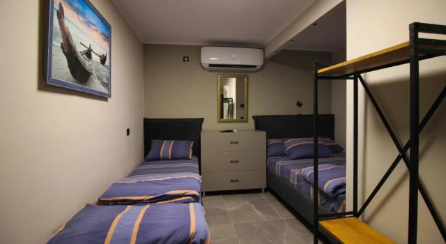 Четырёхместный номер Standard Sunset Inn