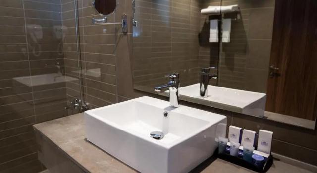 Номер Standard فندق سروات بارك جدة Sarwat Park Hotel Jeddah