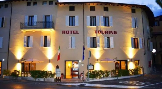 Номер Superior Bike Hotel Touring Gardone Riviera & Wellness