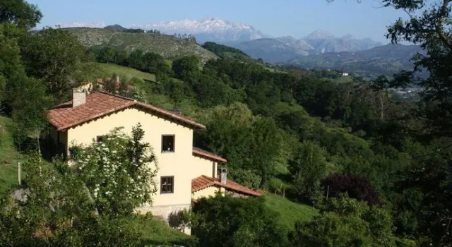 Hotel Posada del Valle, Reservar Hotel Arriondas Astúrias
