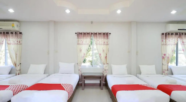 Люкс OYO 553 Kongsup Resort