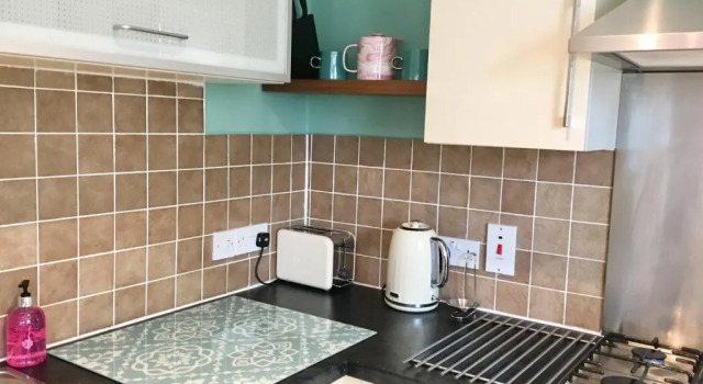 Relaxedly Superior Short Stays-The Orchid, Buchen Sie Hotel Beeston Nottinghamshire