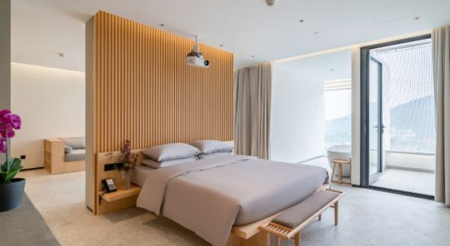 Люкс Wuxi Winterless Hotel