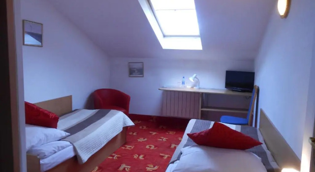 Двухместный номер Standard Hotel As