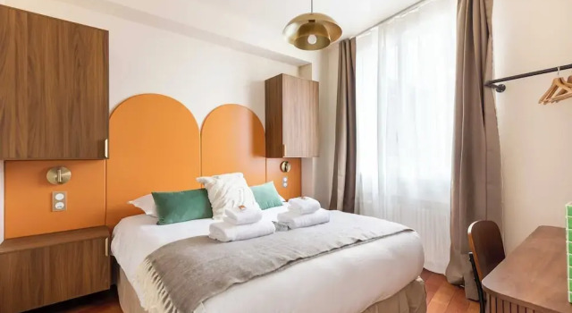 Port-royal Residence - Chic Apartment - 2br-4p, Забронировать Апартаменты/квартира Отели Парижа с парковкой, рядом с Galerie de Minéralogie et de Géologie, Парковка