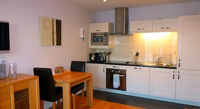 Апартаменты Liberty Wharf Apartments