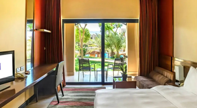 Двухместный номер Standard с видом на бассейн Holiday Inn Resort Dead Sea by IHG