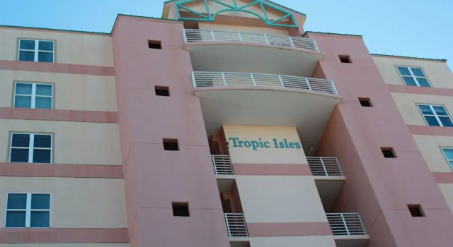 Tropic Isles 101 by ALBVR, Boek Appartement Gulf Shores 