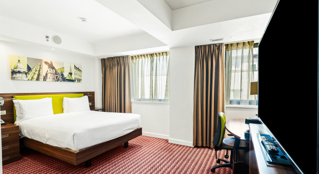 Hampton by Hilton Cluj-Napoca, Забронировать Отель Отели Клуж-Напока 3 звезды, рядом с National Museum of Transylvanian History, 3*