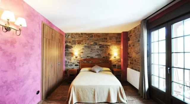 Hostal Rural La Casa del Peregrino, Book Hostel / Vandrerhjem Hostels i Castile and Leon, Hostel / Vandrerhjem