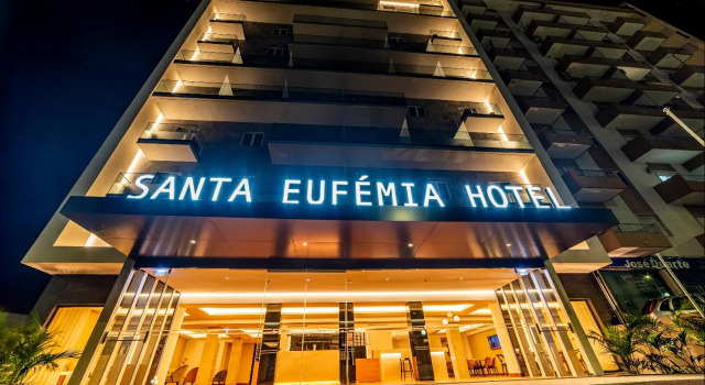 Santa Eufémia Covilhã Hotel, Забронировать Отель Отели Ковильян с завтраком, рядом с Covilha Hospital, Завтраки