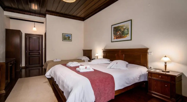 Четырёхместный номер Standard Hotel Giamandes