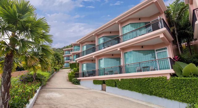 Отель The View Rawada Phuket