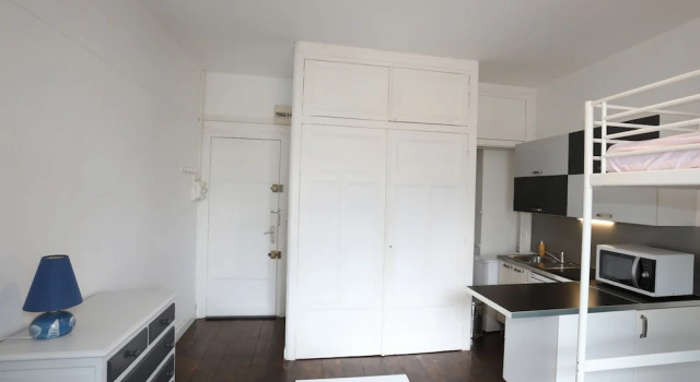 Central studio in Annecy, with elevator, Забронировать Отель Анси Озеро Анси