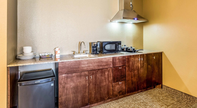 Двухместный люкс Comfort Suites Channelview - Houston East
