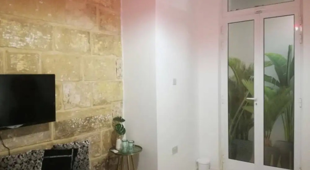 Private Room With Ensuite Groundfloor, Prenota Casa vacanze Luca Malta
