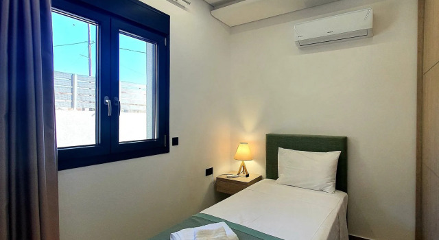 Студия Superior Southside Beach Suites