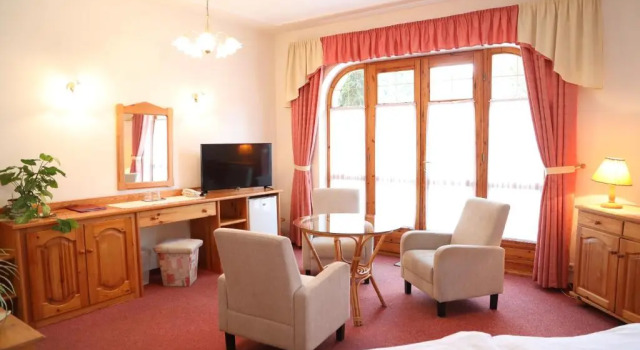 Четырёхместный номер Superior Hajdú Kastély Hotel