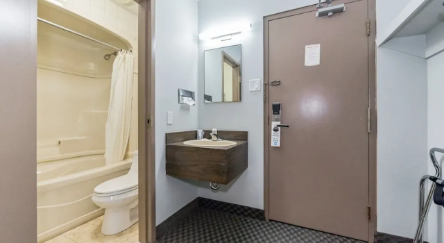 Номер Economy King Hotel