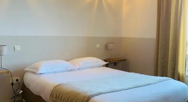 Auberge Sant'Antone, Book Hostel / Vandrerhjem Santa-Reparata-di-Balagna Balagne