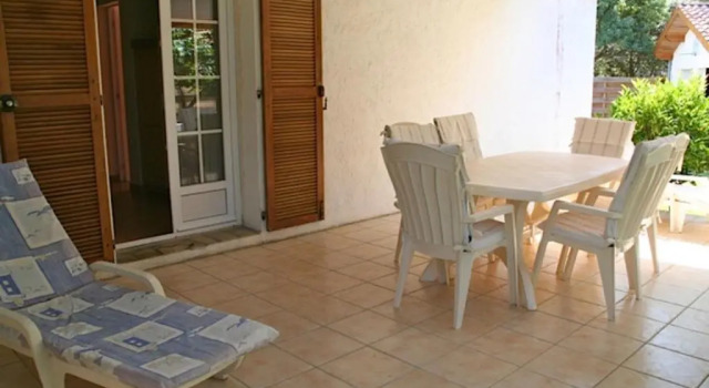 Wonderfully landscaped garden and nice house, Prenota Hotel Hotel a Aquitania con parcheggio, Parcheggio