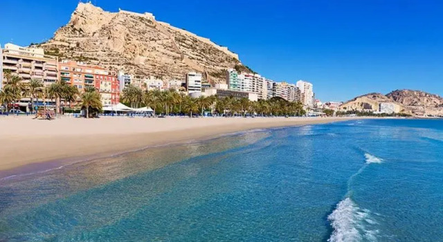 Estudio de Lujo Casaturis En El Corazón de Alicante A114, Забронировать Отель Отели Аликанте с парковкой, рядом с Arniches Theater, Парковка
